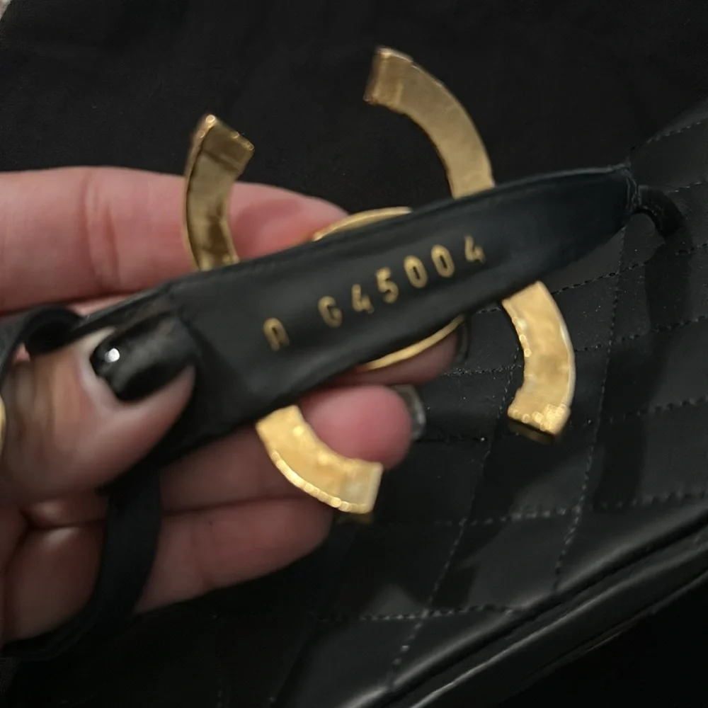 Chanel black thong sandals with large gold tone CC logo size 38 in original box